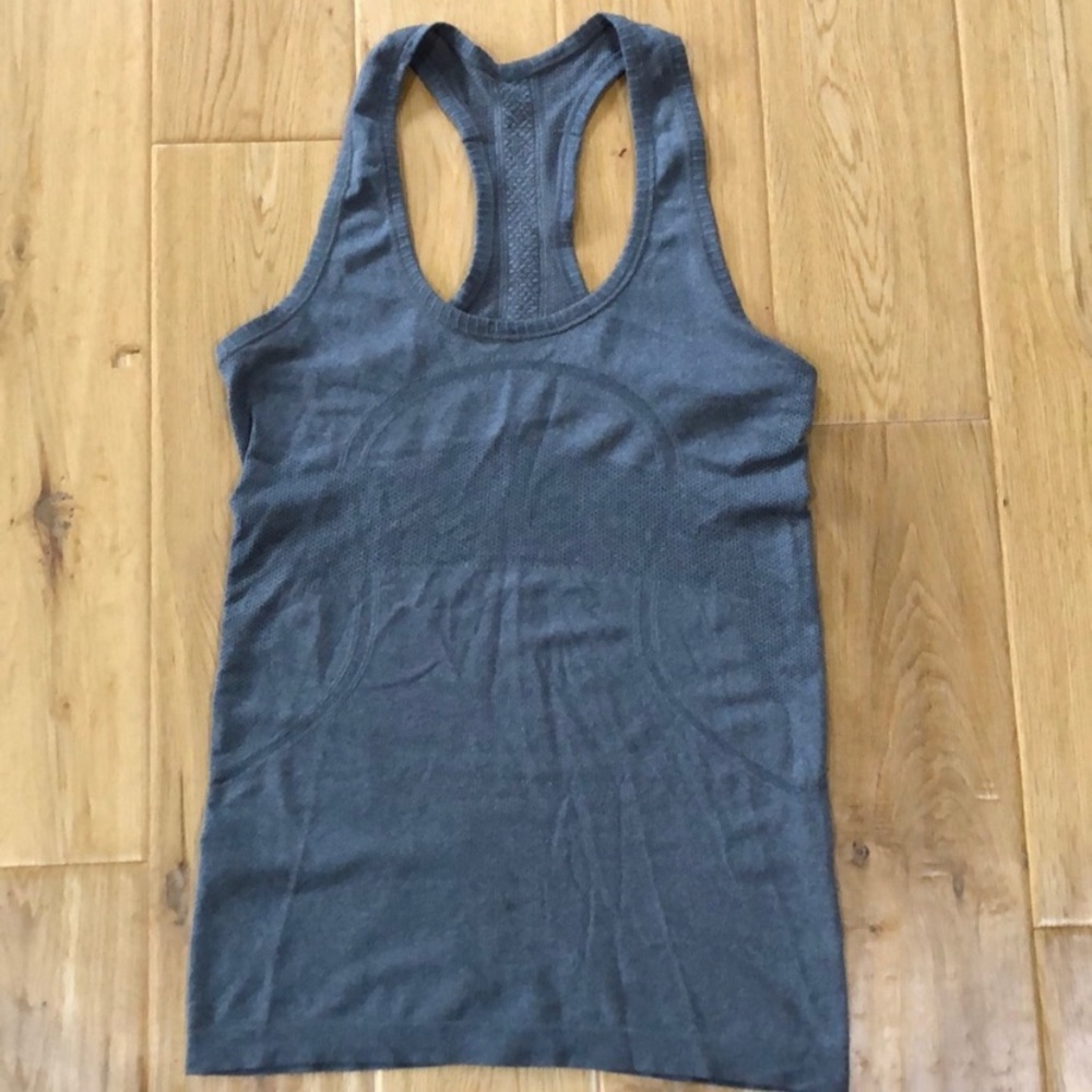 Lululemon swiftly tank top sz 4